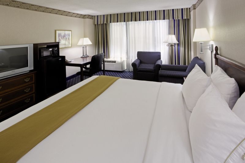 Express Washington Dc Sw - By Ihg Hotel